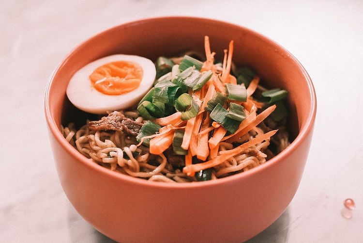 7 Trik plating ala Awkarin, makan di rumah serasa di restoran