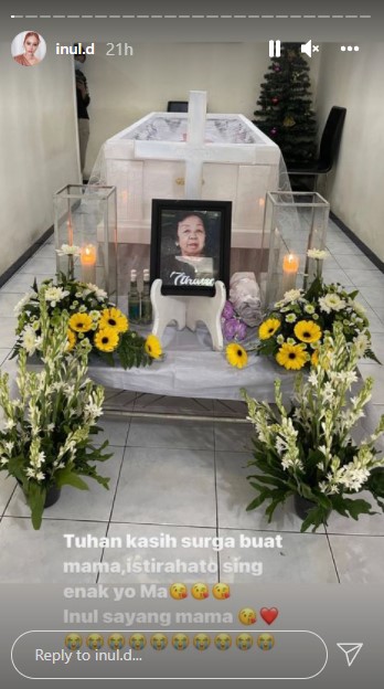 Kabar duka, ibu mertua Inul Daratista meninggal dunia