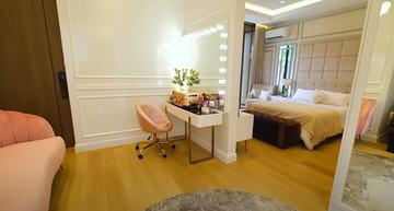 9 Penampakan rumah baru Titi Kamal, dihiasi tanaman vertikal