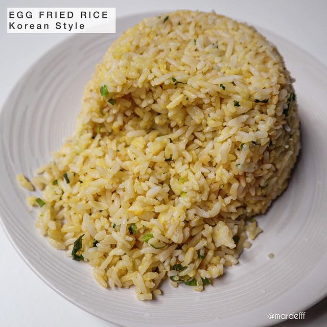 11 Cara membuat kreasi nasi goreng telur, praktis dan ekonomis