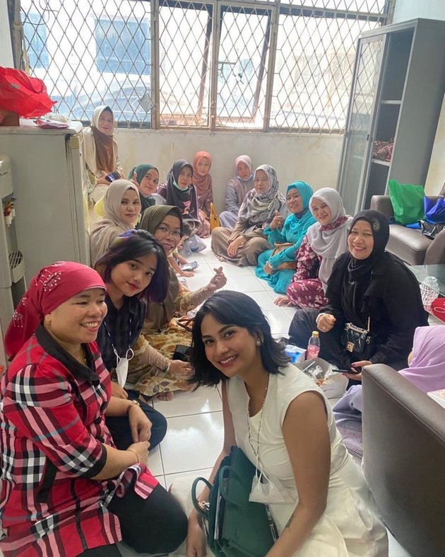 11 Potret toko kain ayah Bibi Ardiansyah di Tanah Abang