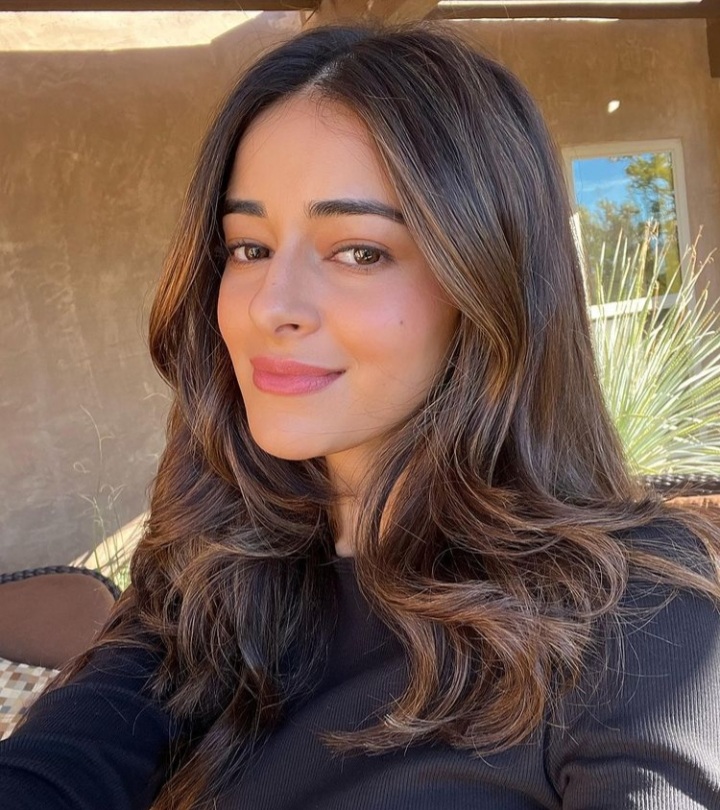 Pesona 11 anak perempuan selebriti Bollywood 90-an, banyak jadi artis