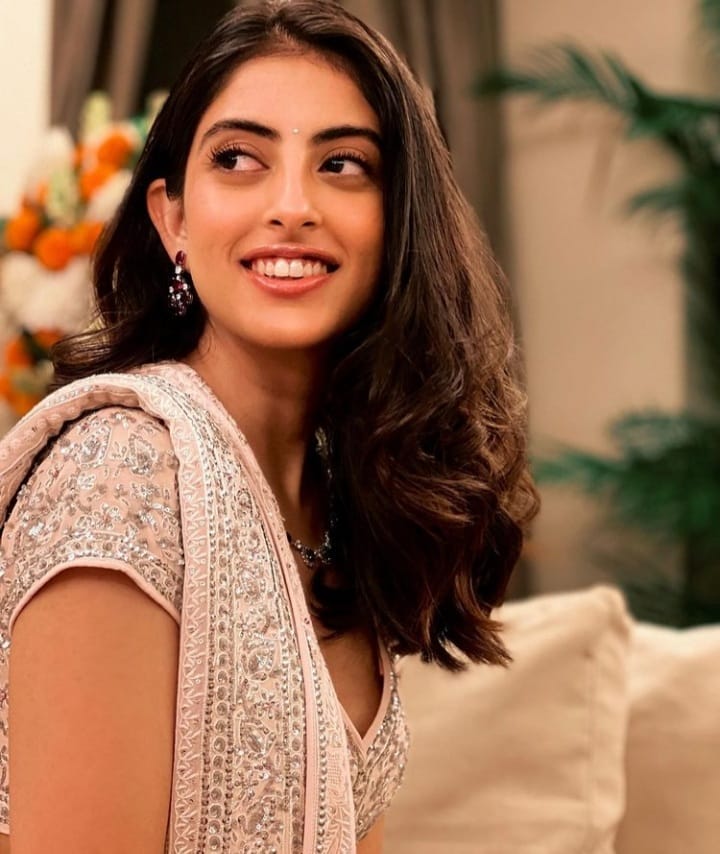 Pesona 11 anak perempuan selebriti Bollywood 90-an, banyak jadi artis