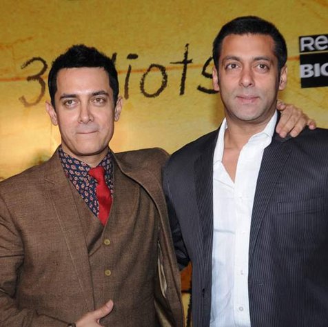 Portrait of the friendship of Salman Khan and Aamir Khan Various sources 