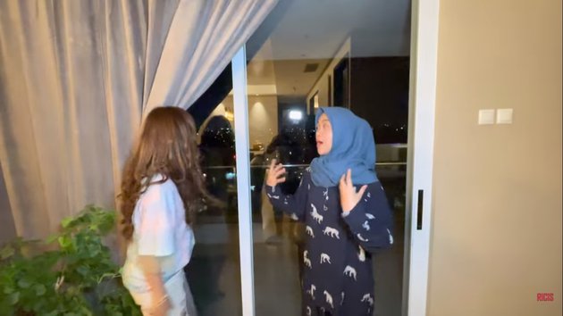 11 Potret apartemen Ria Ricis dan Teuku Ryan, viewnya indah