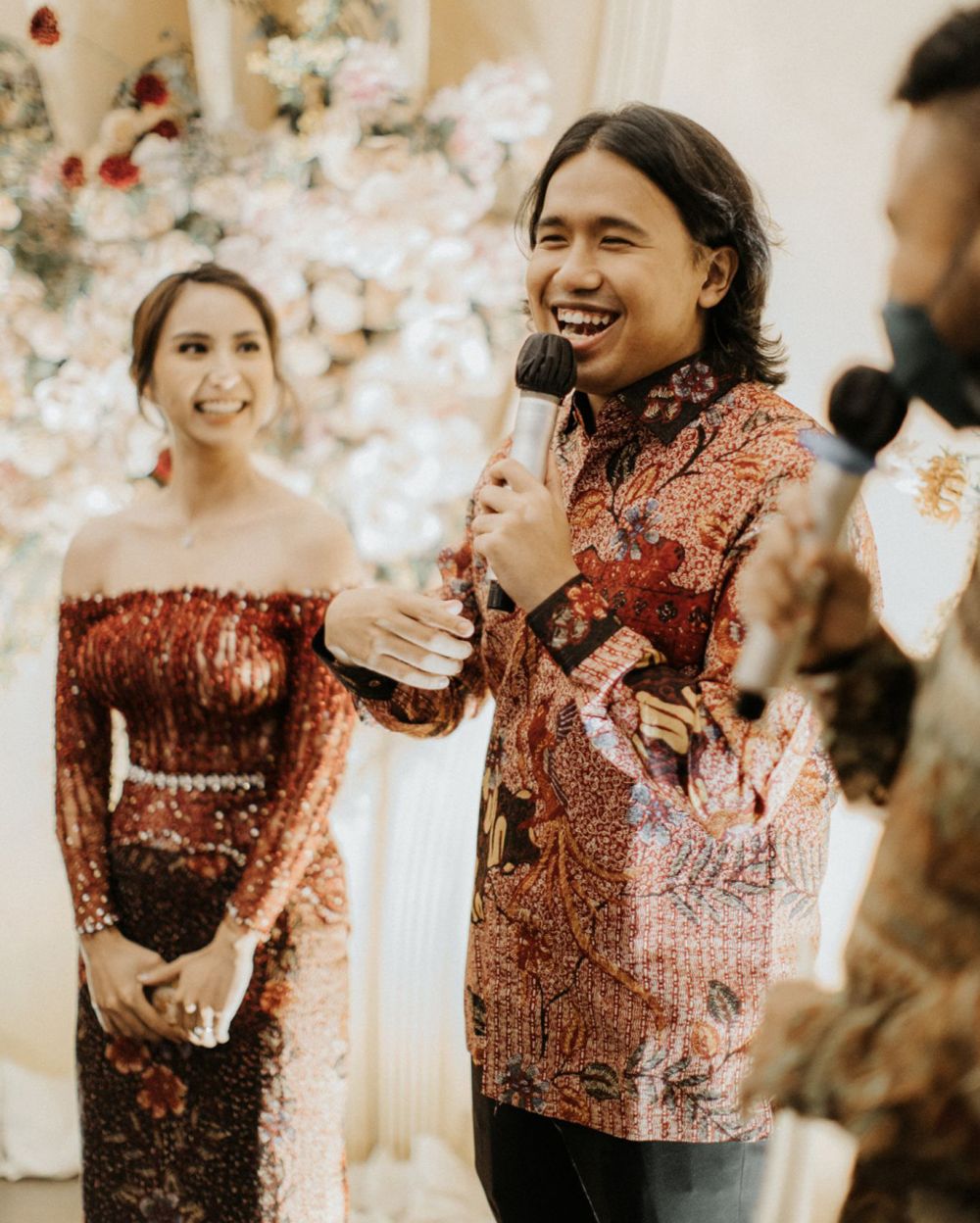 Momen 9 penyanyi saat lamaran, Vidi Aldiano kental nuansa adat Jawa