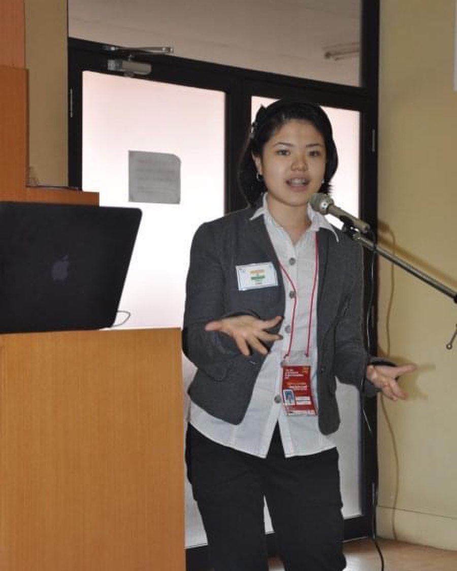 Pernah punya pipi tembam, ini 9 transformasi Tina Toon yang kian tirus