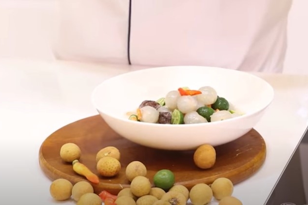 Jago masak hingga bikin kue, ini 11 inspirasi dessert Inul Daratista