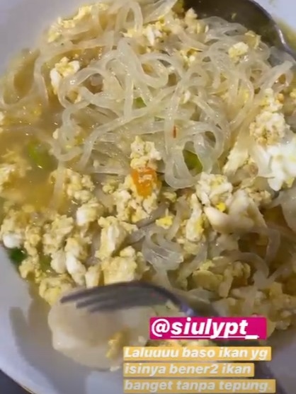 13 Pola makan Sabrina Chairunnisa saat diet, bikin langsing dan bugar