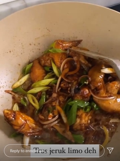 11 Inspirasi masakan rumahan serba ayam ala Enno Lerian buat keluarga