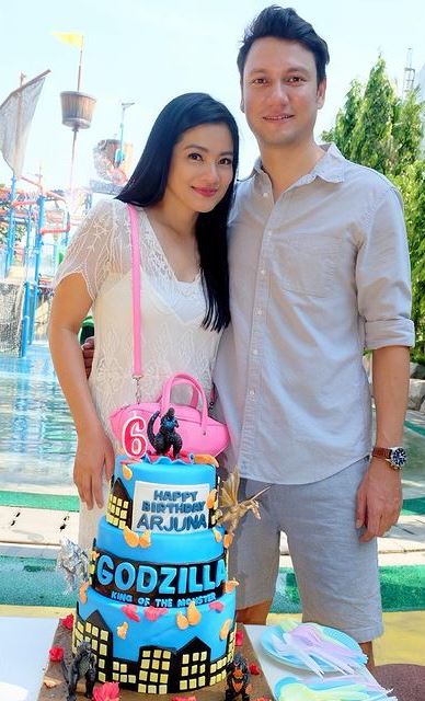 Unik dan mewah, ini 11 potret kue ulang tahun keluarga Titi Kamal