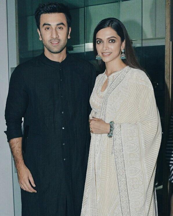 Meski telah pisah, 9 seleb Bollywood ini akur dengan mantan pasangan