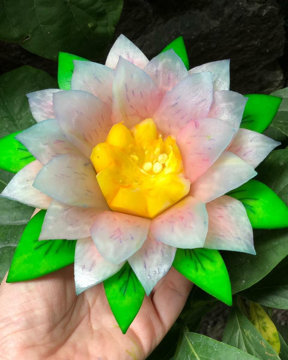 13 Potret carving buah dan sayur ala Devi Permatasari, detailnya indah