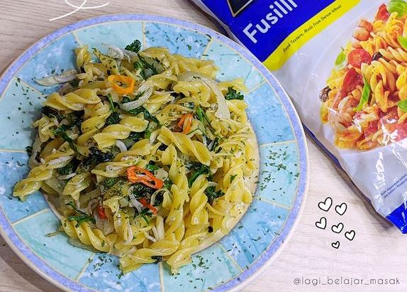 13 Cara membuat pasta pakai bahan dan bumbu Nusantara, mudah dibuat