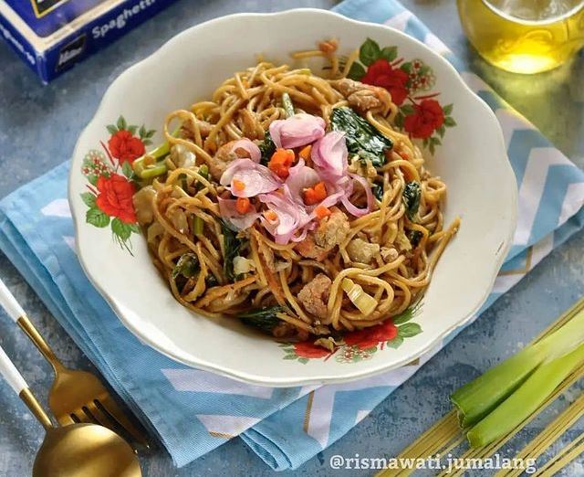 13 Cara membuat pasta pakai bahan dan bumbu Nusantara, mudah dibuat