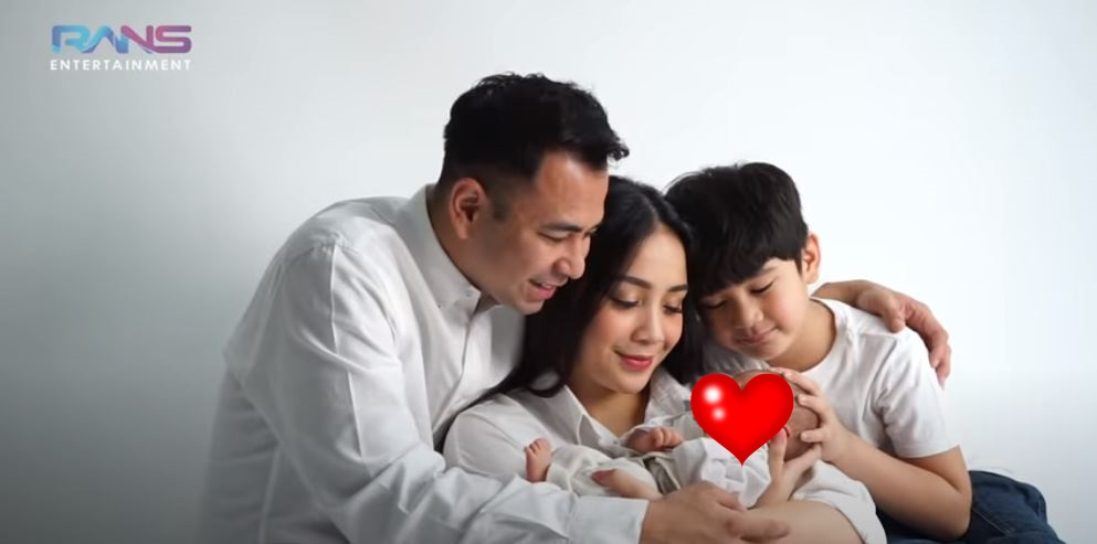 Kini hadir Rayyanza, begini 11 pemotretan terbaru keluarga Raffi Ahmad