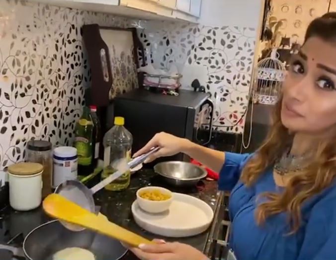 10 Menu diet Tina Datta 'Uttaran', tubuh bugar dan sehat