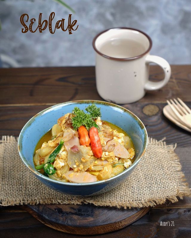 11 Cara membuat seblak telur, praktis, lezat, dan penuh rempah