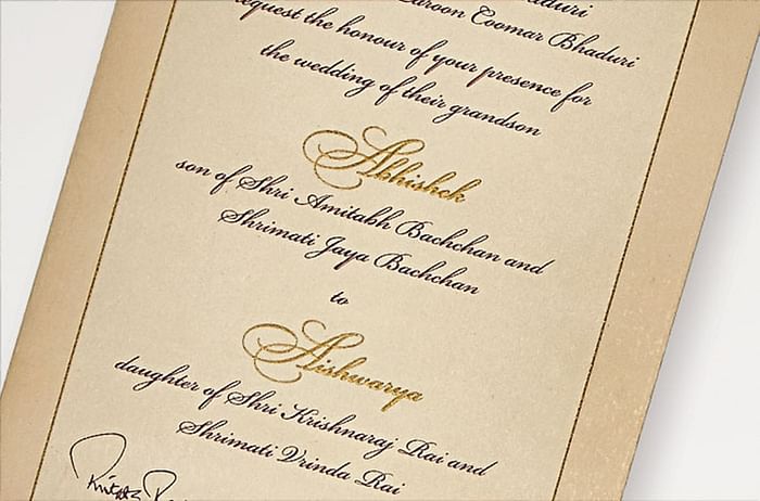 Potret undangan nikah 11 seleb Bollywood, milik Katrina Kaif elegan