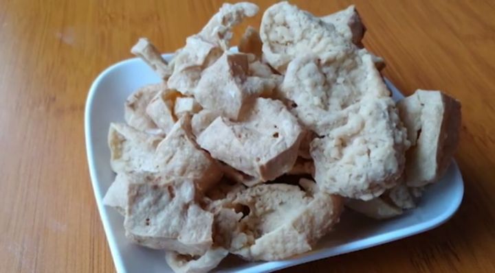 10 Cara membuat keripik tahu, crispy, enak, dan sederhana