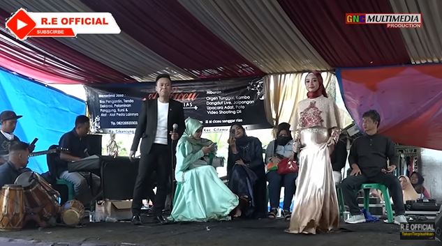 11 Momen Ega D'Academy manggung di acara hajatan kampung, bikin heboh