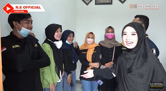 11 Momen Ega D'Academy manggung di acara hajatan kampung, bikin heboh