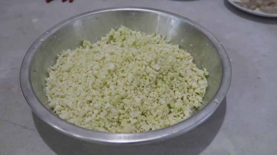 7 Trik membuat nasi goreng ala Celine Evangelista, cocok untuk diet