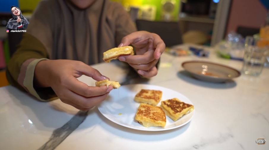 10 Kreasi makanan manis buatan Ria Ricis, mudah dan simpel