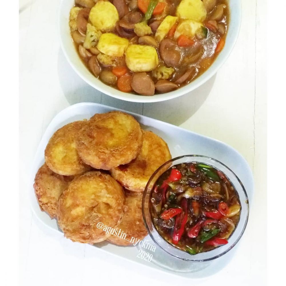 13 Cara membuat telur geprek, enak, praktis, dan pedasnya nampol