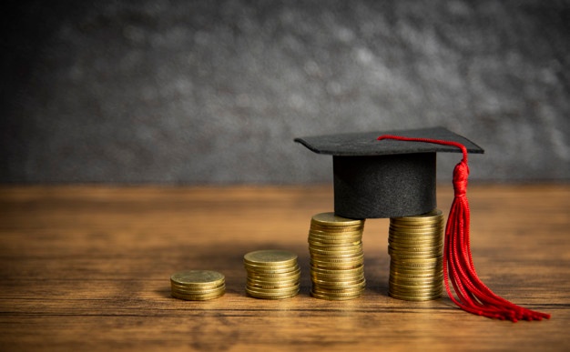 9 Cara mendapatkan beasiswa kuliah gratis, nggak pusing soal biaya