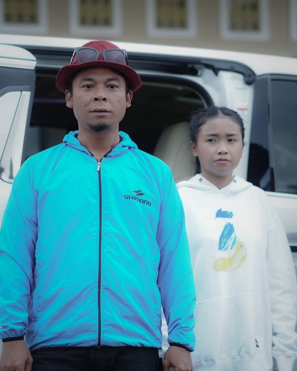 11 Momen liburan keluarga Alfahri di Bogor, Aldebaran cium perut Andin