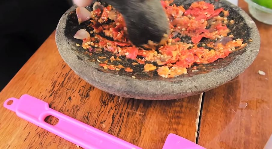 7 Langkah membuat sate taichan ala Megan Domani, bisa disontek