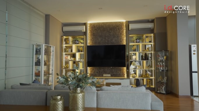 Ruang keluarga Lesty dan Billar kian mewah & elegan, ini 9 potretnya