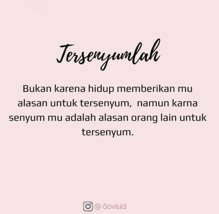 101 Motto hidup tentang senyuman, bikin hati makin happy