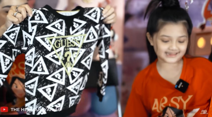 11 Momen Arsy buka kado ulang tahun, dapat tabungan hingga menikah