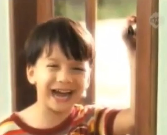 Ingat bocah di iklan obat era 2000-an? Ini 11 potret terbarunya