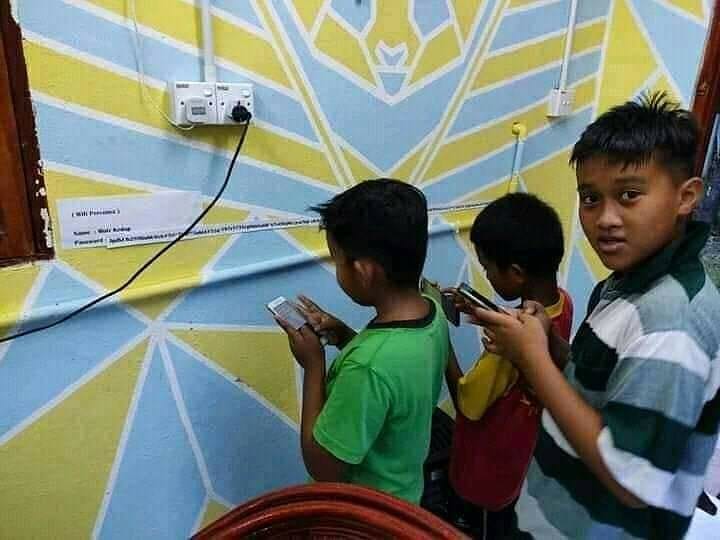 13 Momen lucu pengen marah tapi nggak bisa, bikin jengkel sendiri