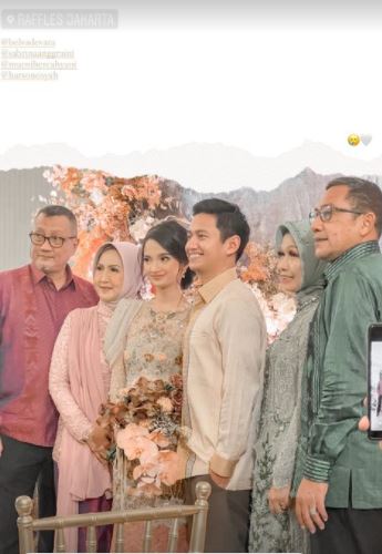 11 Momen Belva Devara lamar kekasih secara resmi, penuh kebahagiaan