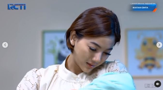 9 Momen Glenca Chysara melahirkan di sinetron, aktingnya totalitas