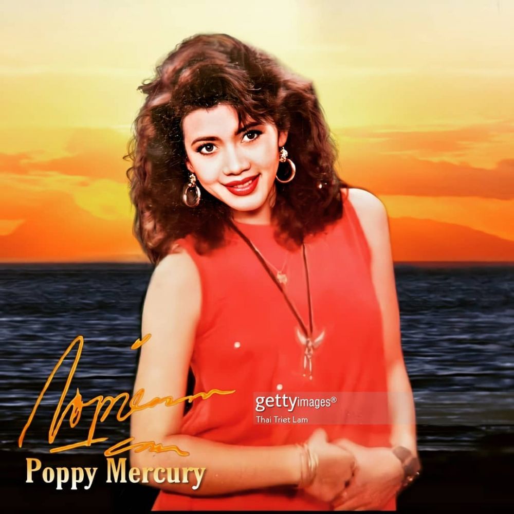 Nostalgia musik rock era 90-an, ini 11 potret lawas Poppy Mercury