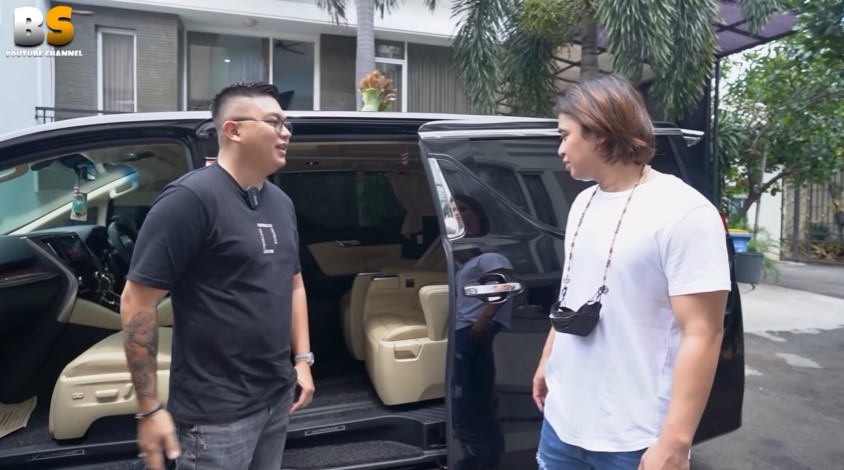 Billy Syahputra jual mobil kenangan Rp 1 miliar, ini 5 momennya