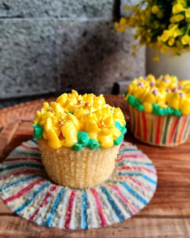 11 Cara membuat cup cake rasa keju, lezat, empuk, dan antigagal