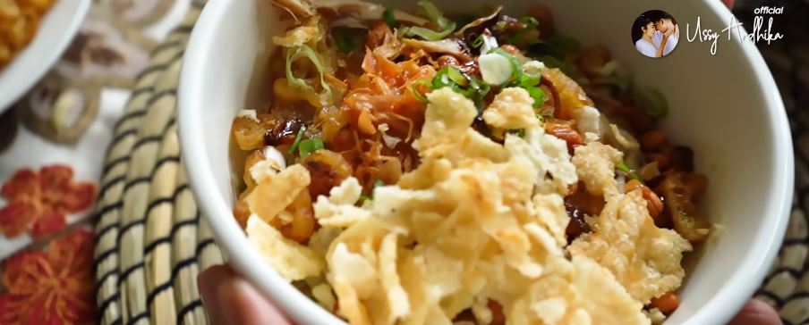 11 Masakan serba ayam Ussy Sulistyawati, sedap dan menggugah selera