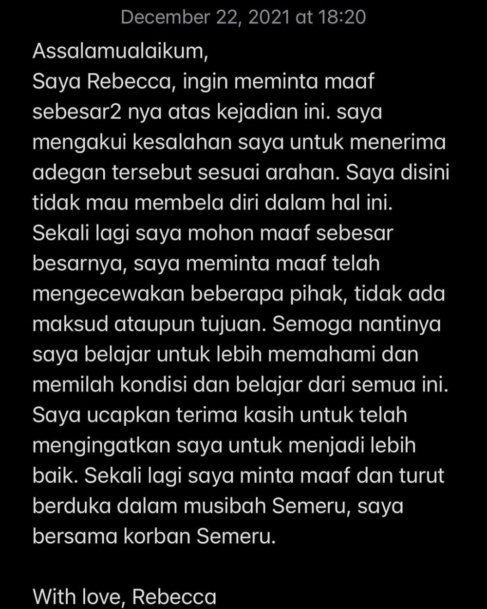 Permintaan maaf Rebecca Tamara syuting di lokasi pengungsian Semeru