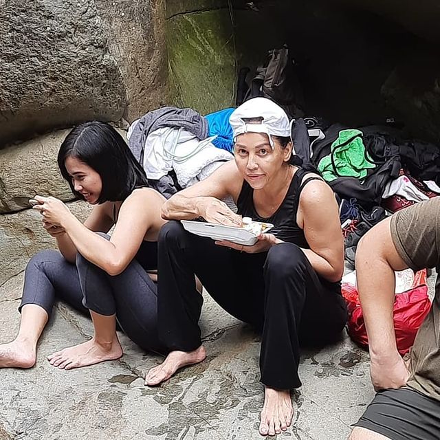 9 Pola makan ini bikin Meriam Bellina langsing dan awet muda