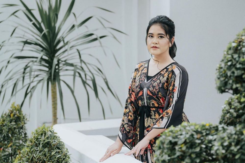 9 Momen pemotretan terbaru Kahiyang Ayu, gayanya dipuji kian anggun