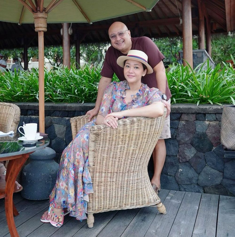 Tepis gosip miring, ini 11 momen mesra Maia Estianty dan Irwan Mussry