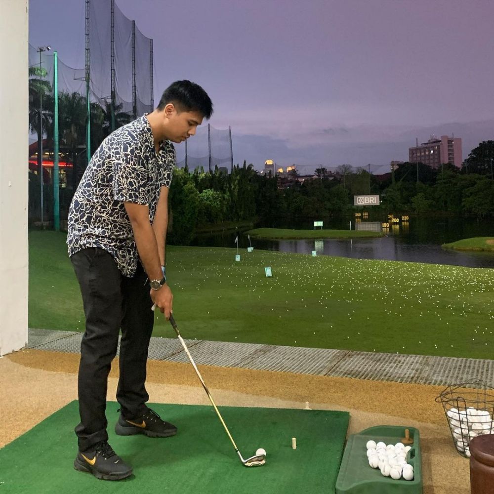 Jarang tersorot, ini 11 potret Frans Faisal adik Bibi Ardiansyah