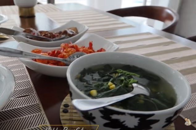 11 Masakan rumahan ala Vebby Palwinta, sederhana khas Nusantara