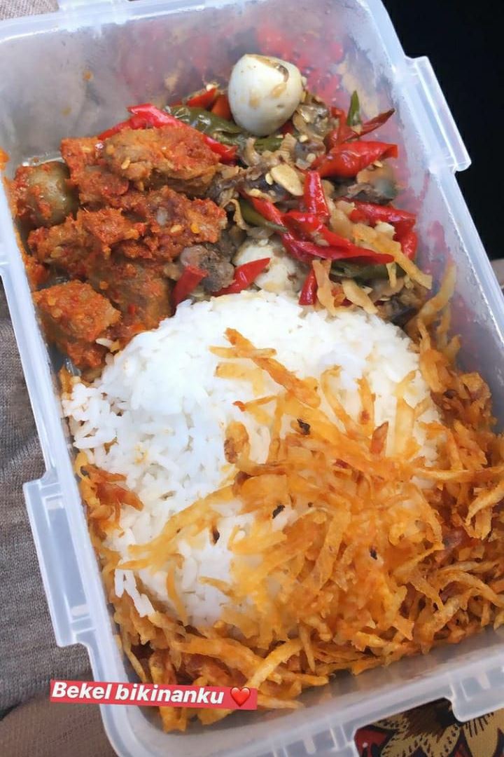 11 Masakan rumahan ala Vebby Palwinta, sederhana khas Nusantara